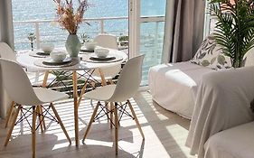 Apartamento En 1ª Linea Con Piscina